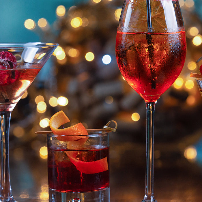 11 Festive Holiday Cocktails & Mocktails